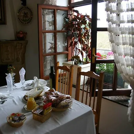 德柏丽娜酒店 酒店